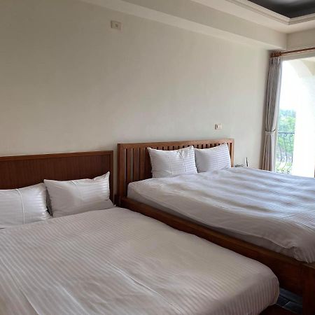 Mamalulu Hostel Кендин Екстериор снимка