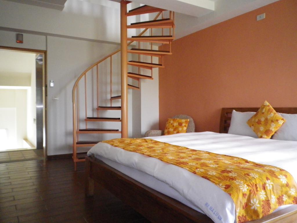 Mamalulu Hostel Кендин Стая снимка