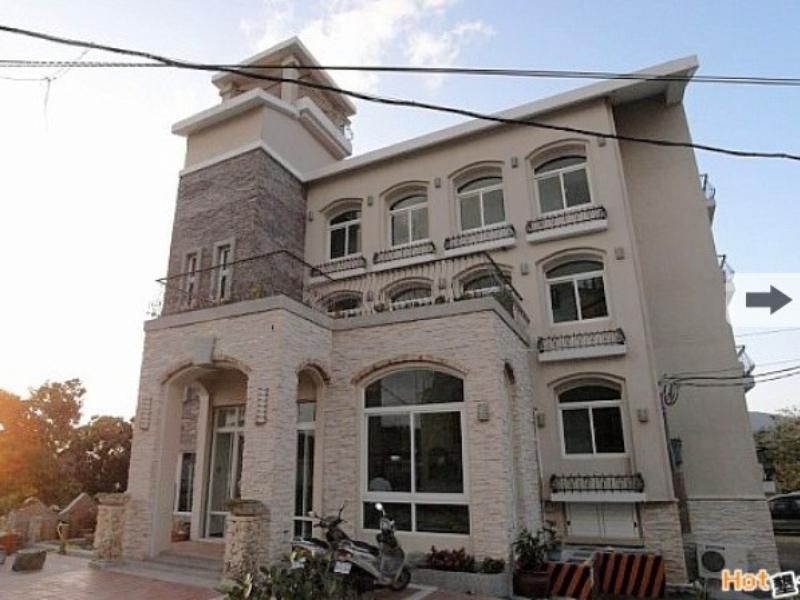 Mamalulu Hostel Кендин Екстериор снимка